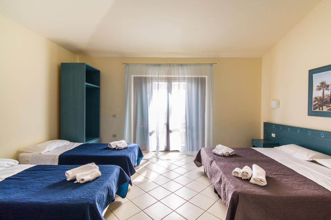 Nelema Village Resort San Nicola Arcella Bilik gambar